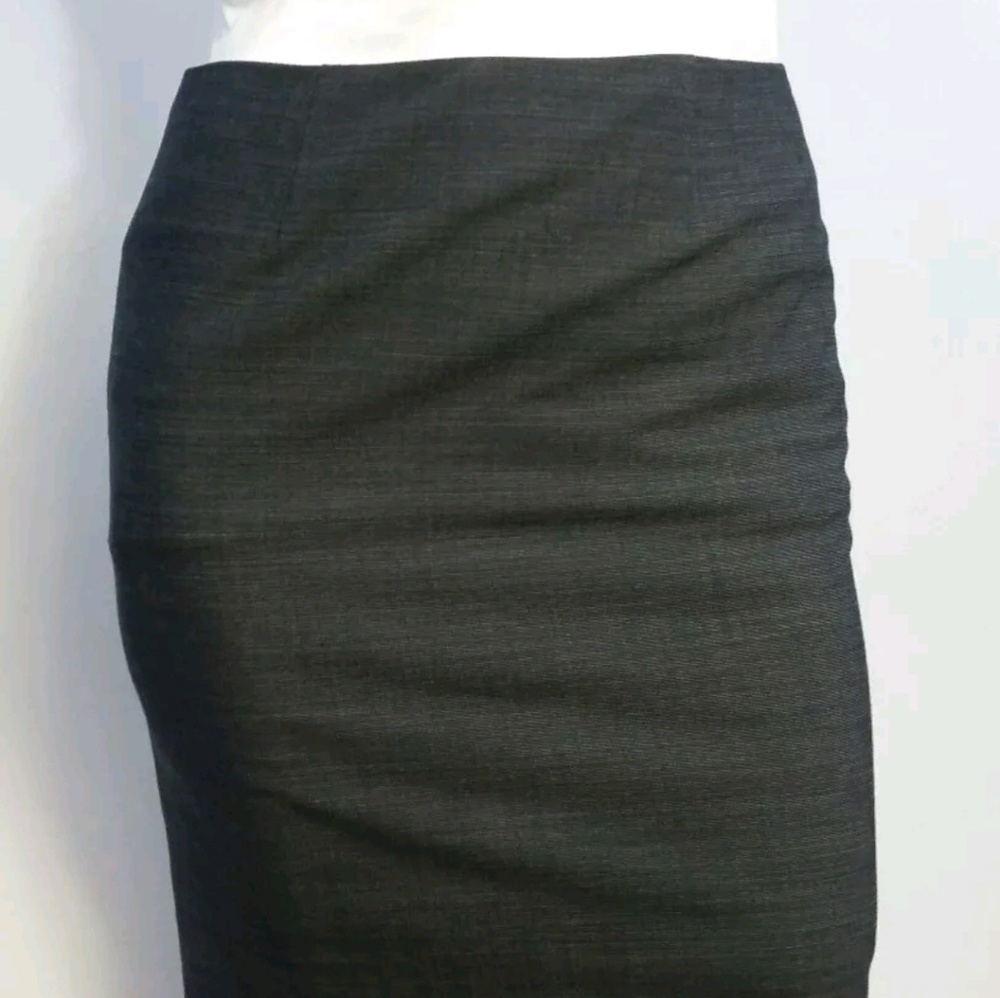 Alex Marie basic black career wear pencil skirt